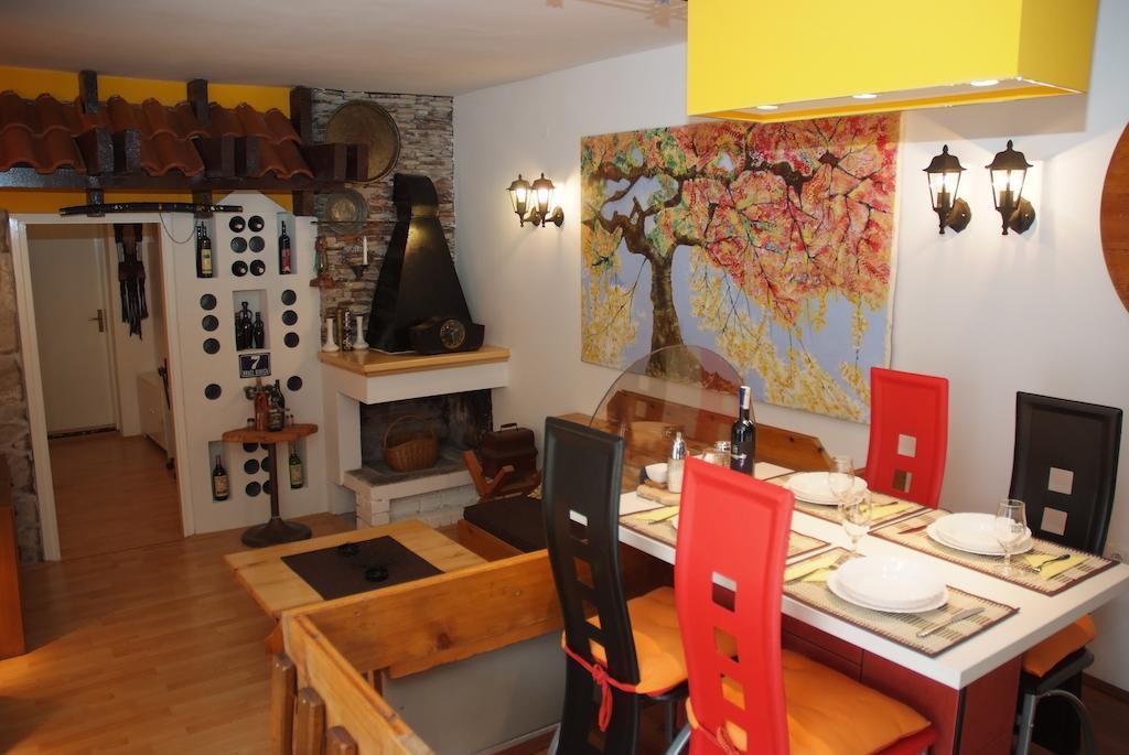 Guesthouse 7Even Mostar Eksteriør billede